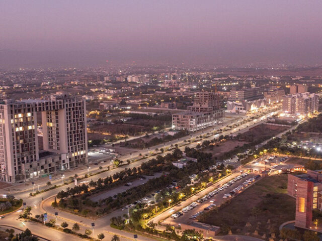 Exploring the Modern Infrastructure of Gulberg Islamabad: Residential, Commercial, and Environmental Developments