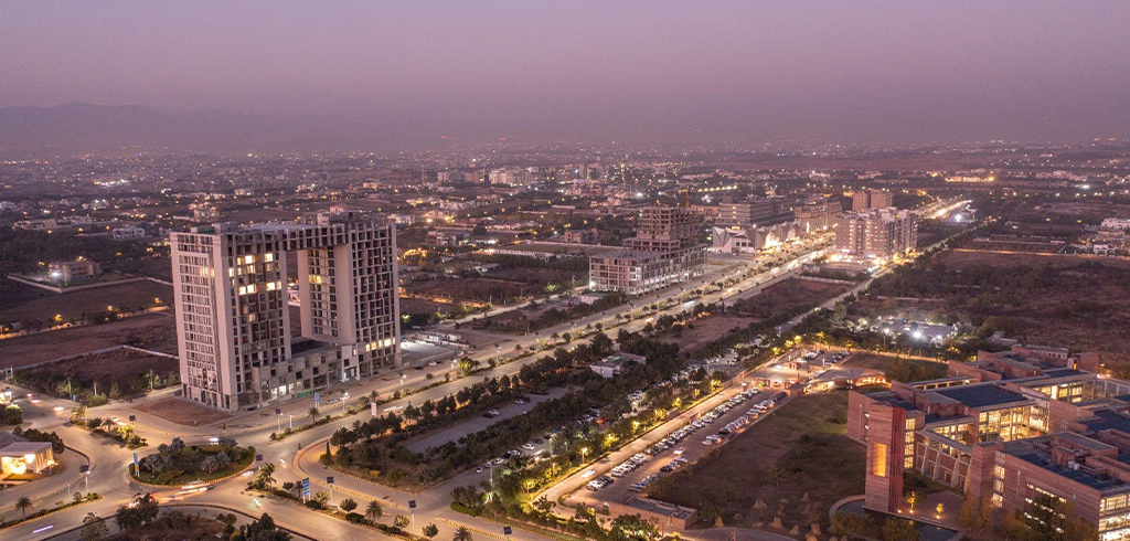 Modern Infrastructure of Gulberg Islamabad