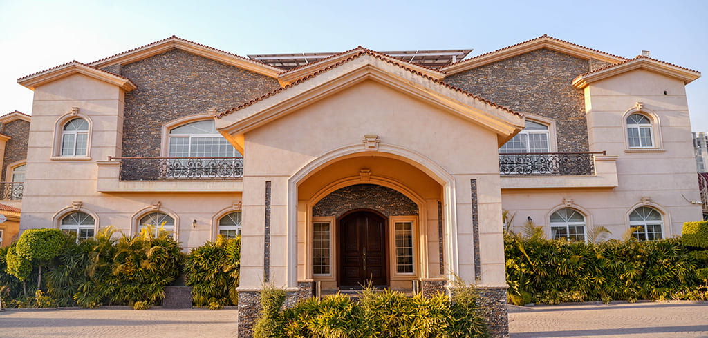 Residential vs Commercial real estate